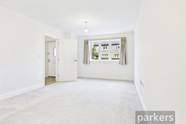 36, Freeland Gate, Witney photo 3