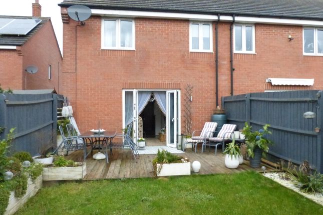 End terrace house for sale in Cavendish Drive, Ashbourne