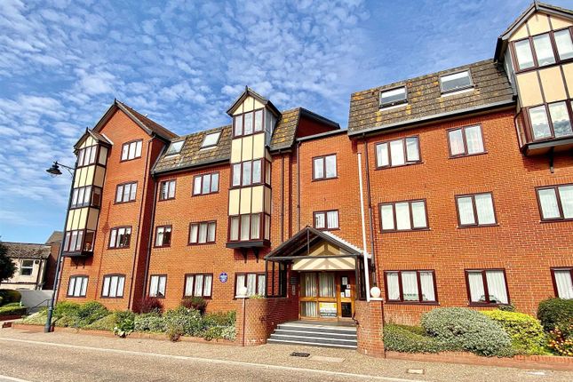 Thumbnail Flat for sale in St. Georges Court, Deneside, Great Yarmouth