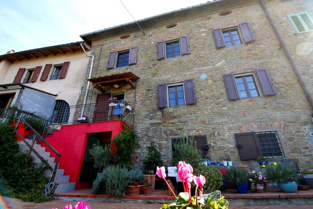 Thumbnail Property for sale in 51035 Lamporecchio, Province Of Pistoia, Italy