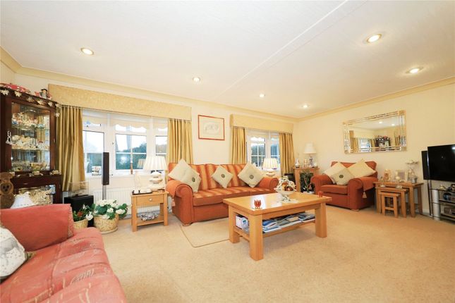 33 Silver Poplars````````````,, Holyhead Road, Wolverhampton photo 2