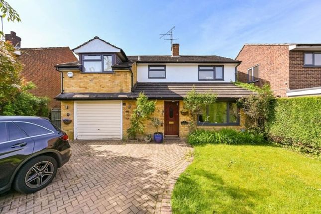 Thumbnail Detached house for sale in Lees Close, Maidenhead