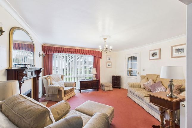 76, Longmead Road, Paignton photo 3