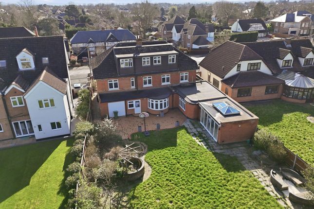 59 Parkstone Avenue, Hornchurch photo 2