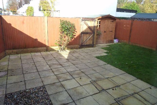 13, Cross Road, Watford photo 5