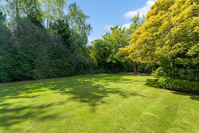 The Croft, Cavendish Road, Altrincham photo 4
