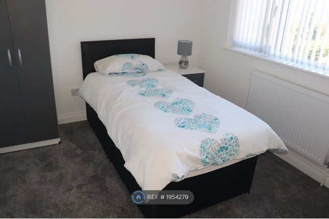 Room to rent in Gracemere Crescent, Birmingham