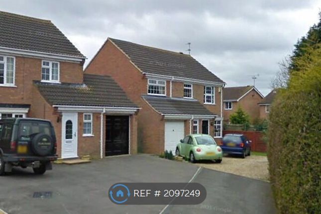 Thumbnail Detached house to rent in Robin Close, Buckingham