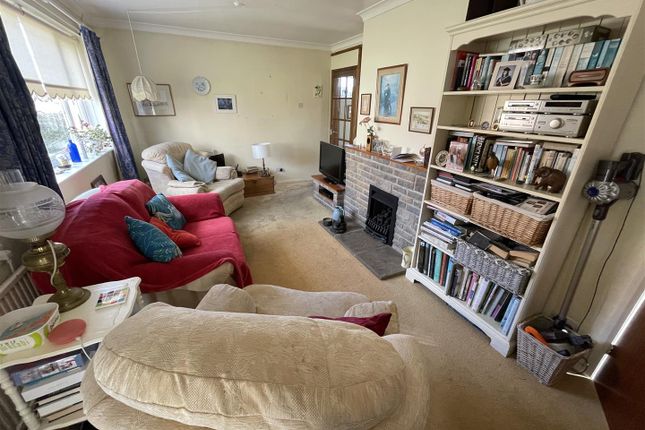 6, Parklands Walk, Crewkerne photo 2
