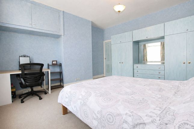 648 Rochdale Road, Todmorden photo 4