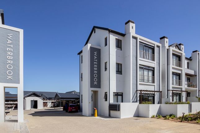 Apartment for sale in 5 Pantanal Boulevard, Somerset West, Cape Town, Western Cape, South Africa