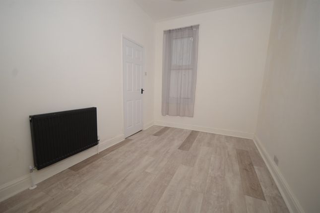 Flat for sale in Alverthorpe Street, South Shields