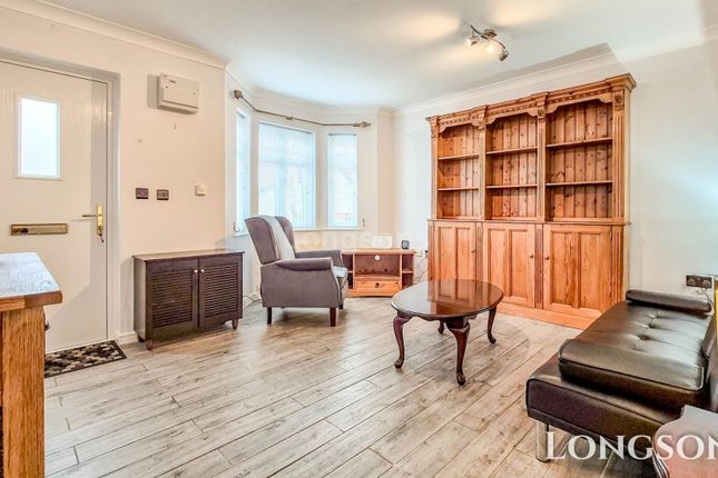 7, Lee Warner Road, Swaffham photo 3