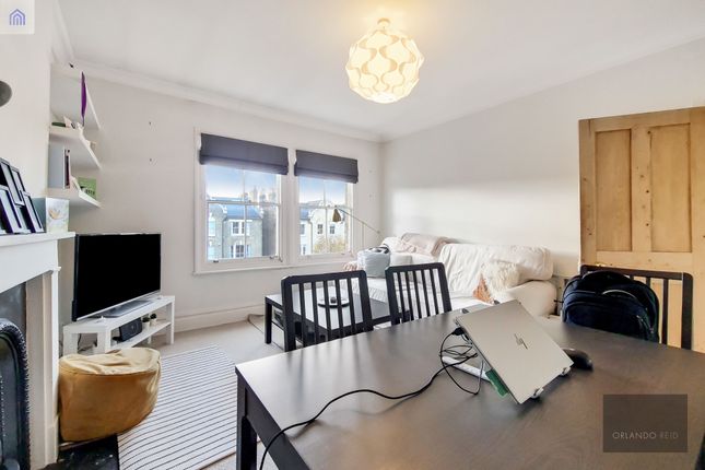 Thumbnail Flat for sale in The Chase, Clapham, London