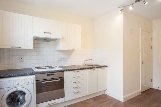 Flat 1, 209, Lower Mortlake Road, Richmond photo 4