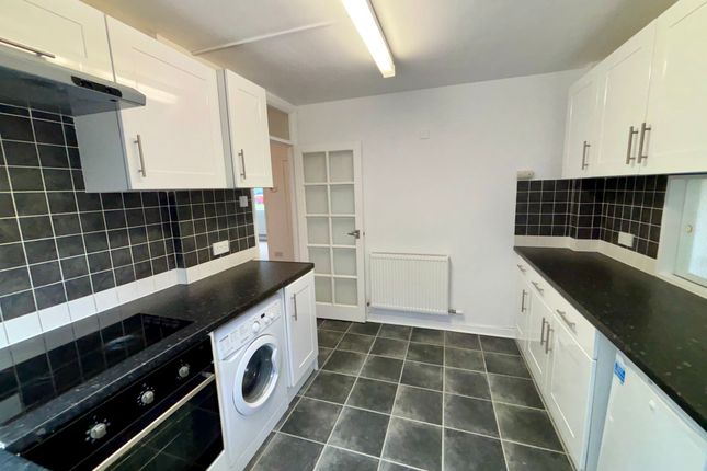 Property to rent in Charmouth Court, St.Albans