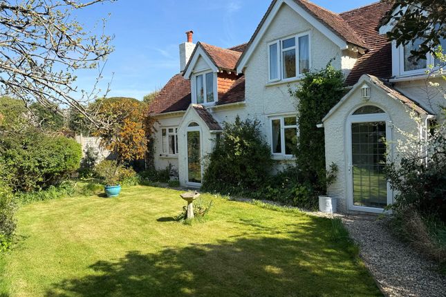 Applecroft,, Lucerne Road, Lymington photo 2