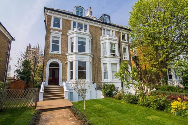 2 Bed Flat To Rent In Cambridge Park Twickenham Tw1 Zoopla