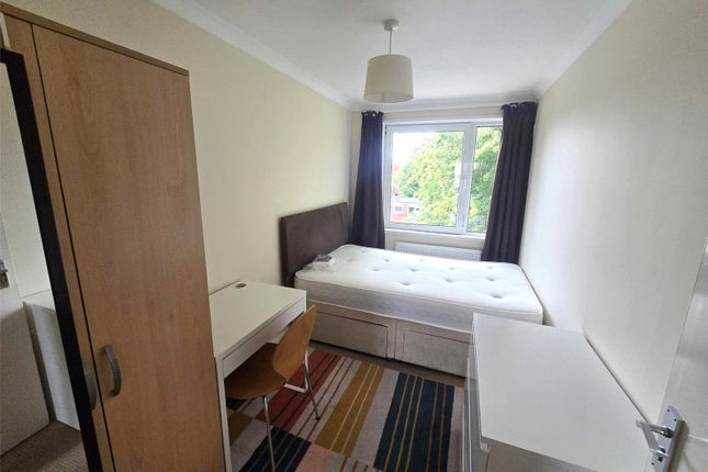 Flat 22, Milverton House,, Cottage Grove, Hampshire photo 3