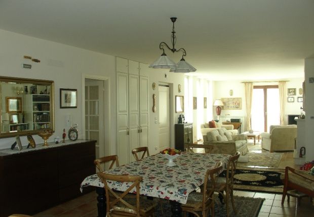 Villa for sale in Atri, Teramo, Abruzzo