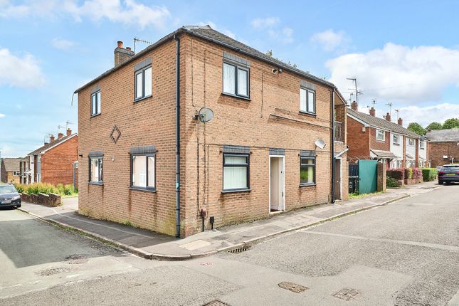 Studio flat on 12, Croft Court, Stoke-on-Trent, £90,000