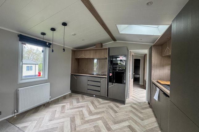 11, Ash Tree  Park, Kewstoke photo 3