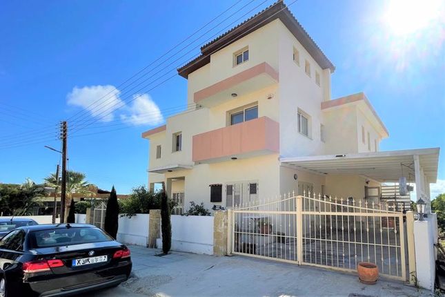 Detached house for sale in Emba, Paphos, Cyprus