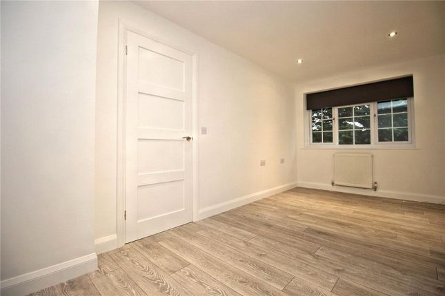 4, Chartwell, Woking photo 4