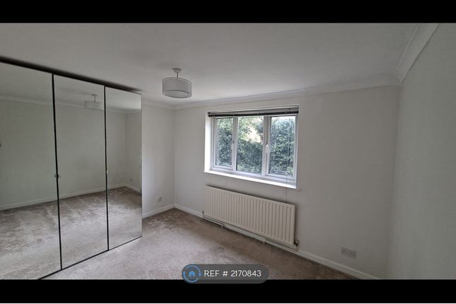Rectory Court, West Bridgford, Nottingham photo 5