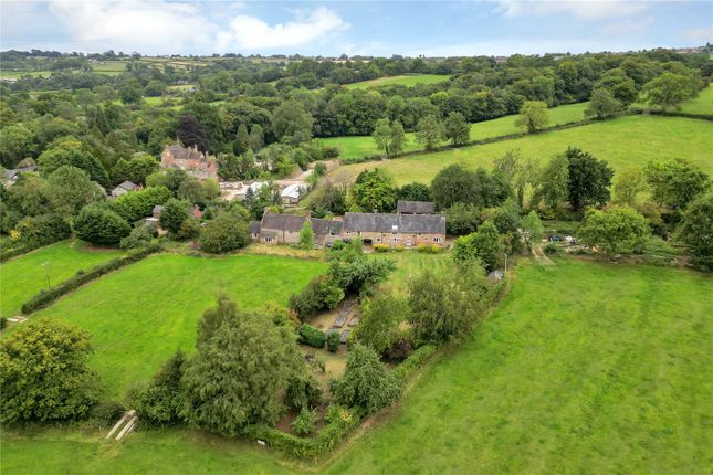 Springwell,, Hoonwell Lane, Biggin by Hulland photo 4