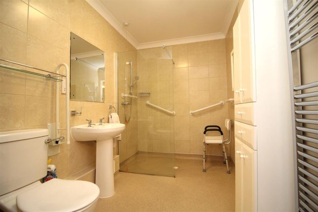 Flat for sale in Cathedral Green Court, Crawthorne Road, Peterborough