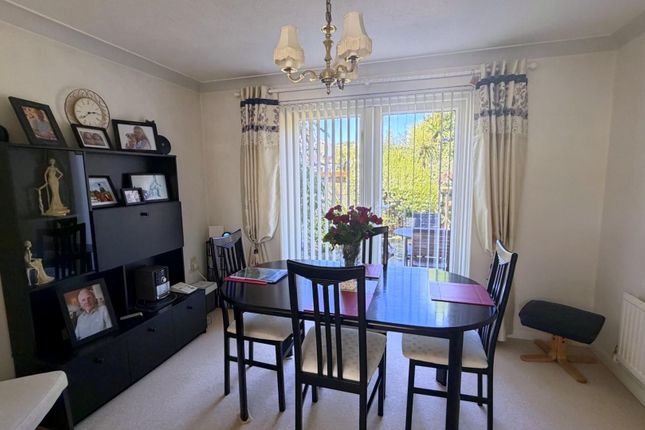 1, Buttermere Way, Eastbourne photo 4