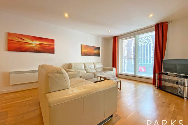 Flat to rent in Avalon Buildings, West Street, Brighton, East Sussex