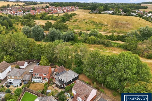 47, The Maltings, DUNMOW photo 2