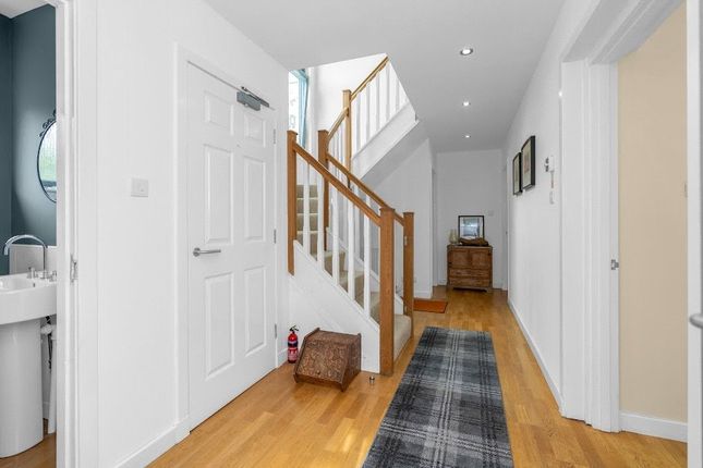 1 Burnside Cottages,, Arrochar, Argyll and Bute photo 2