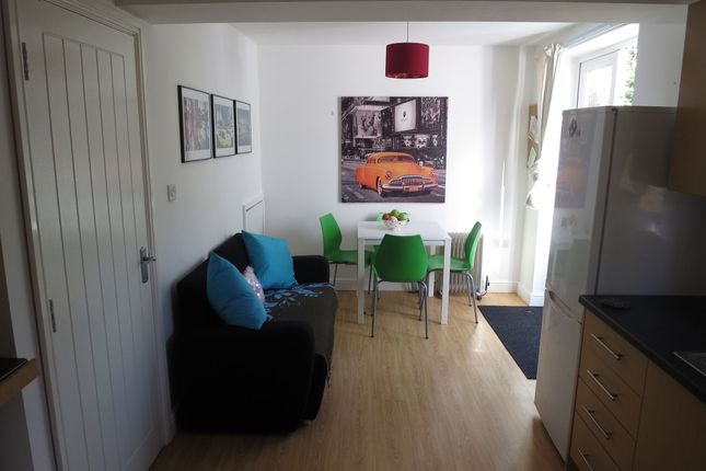 Bright, Modern Open-Plan Living Area With A Compac...