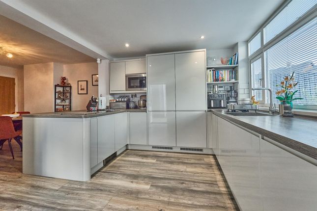11, Ambleside, Barwell photo 3