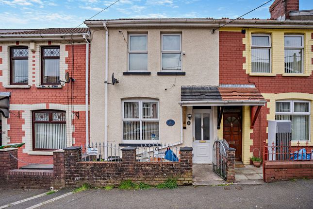 Thumbnail Terraced house for sale in The Avenue, Pontycymer, Bridgend