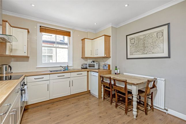 18, Mantilla Road, London photo 4