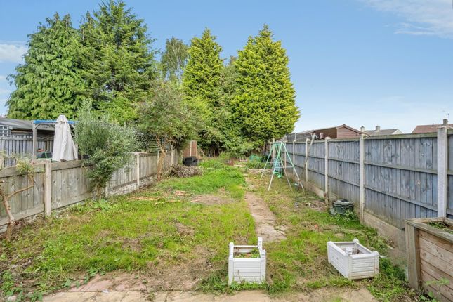 70, Chestnut Grove, Doncaster photo 4