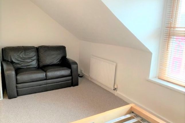 58B, Ninian Park Road, Cardiff photo 5