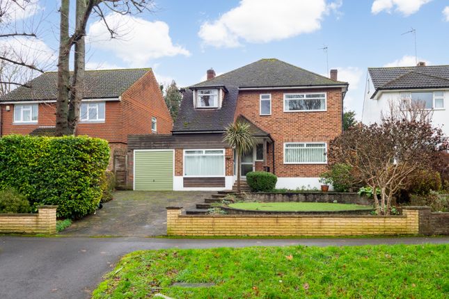 Thumbnail Detached house for sale in Radcliffe Gardens, Carshalton