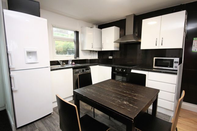 Terraced house to rent in Ashmoor Street, Preston, Lancashire