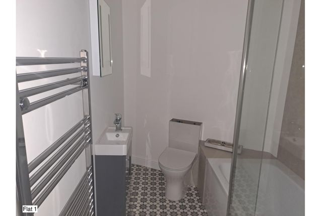 13 The Flat, Arica House, Market Square, Nr. Penzance photo 2