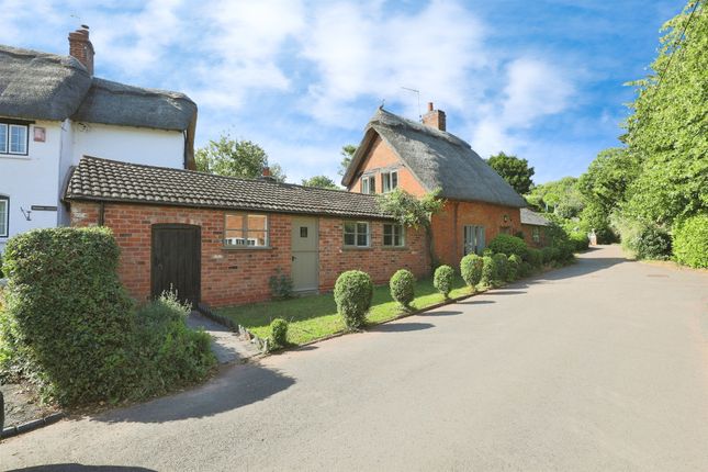 Thumbnail Detached house for sale in The Green, Ashorne, Warwick