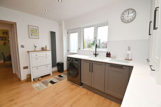 26, Meadow Road, Barnsley photo 3