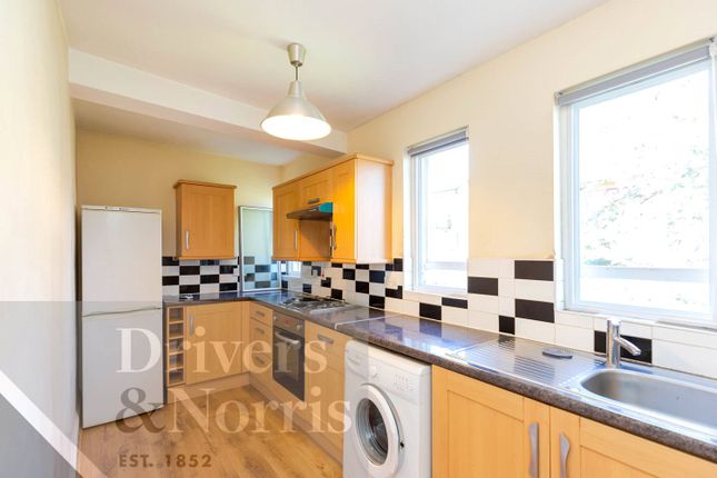 Thumbnail Flat to rent in Bickerton Road, Archway, London
