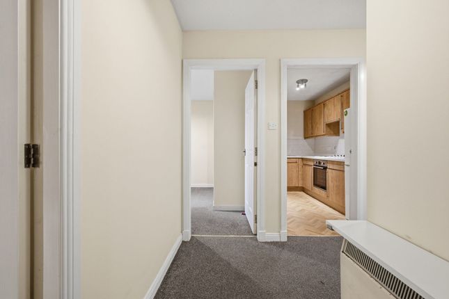 4 12 Kilnside Road, Paisley photo 2