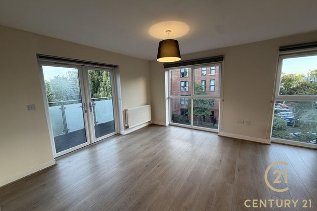 14, Otter Way, WEST DRAYTON photo 2