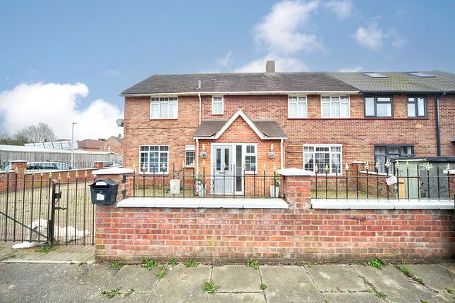 33 Priestleys, Luton photo 4